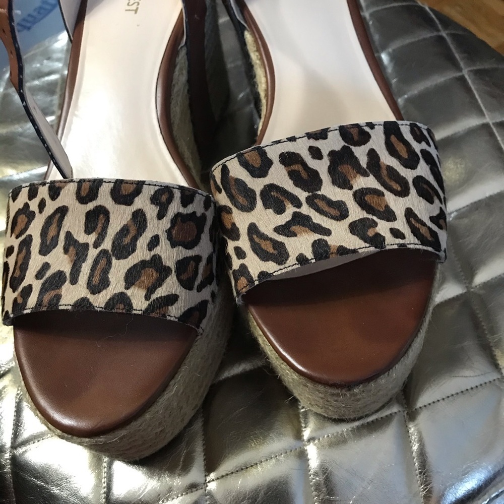 Leopard espadrille sandals